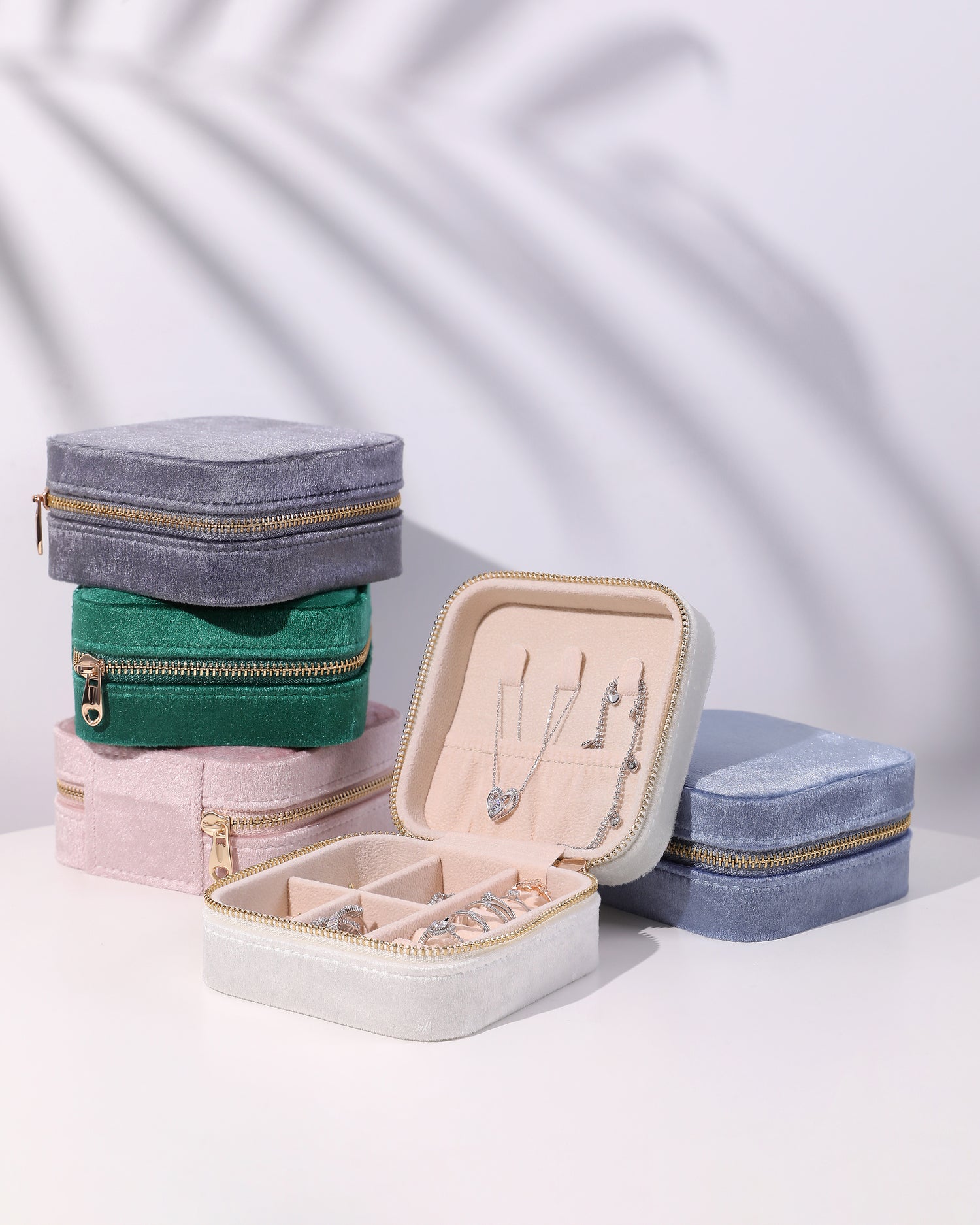 Velvet Square Jewelry Box