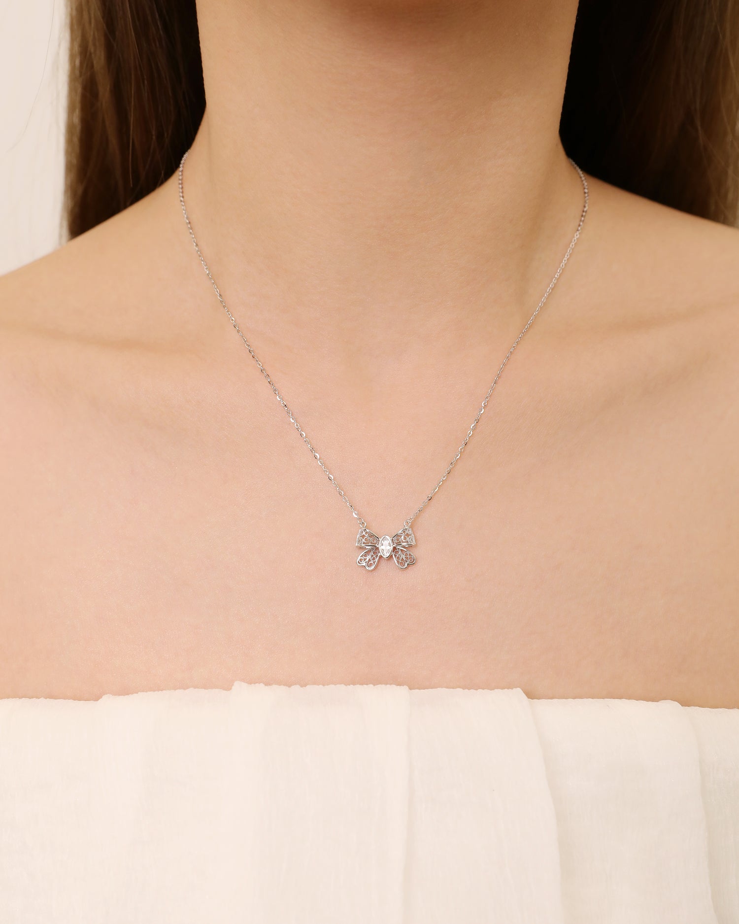 Lace Bow Sparkle Necklace