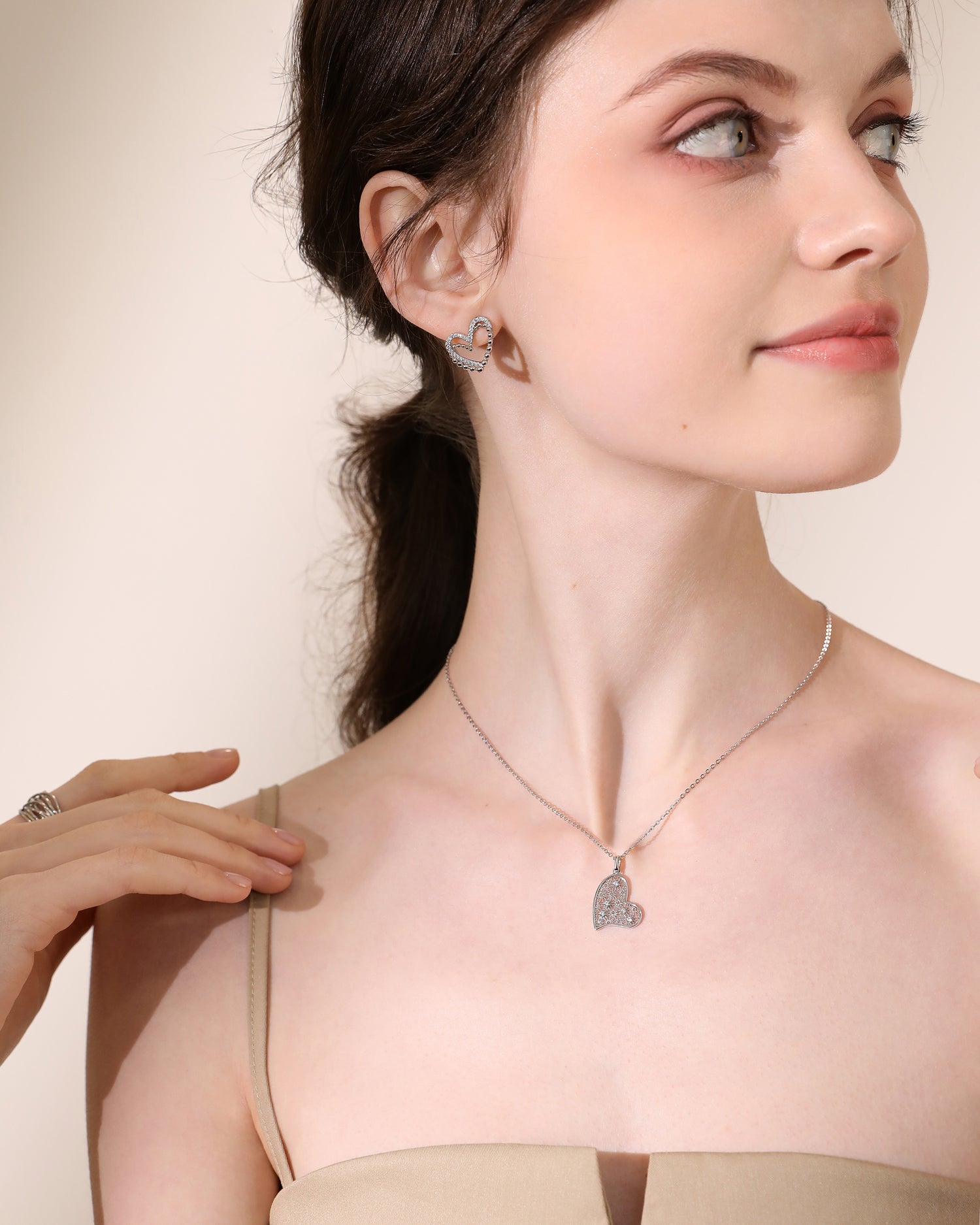 Heart of Flowers Diamond Necklace