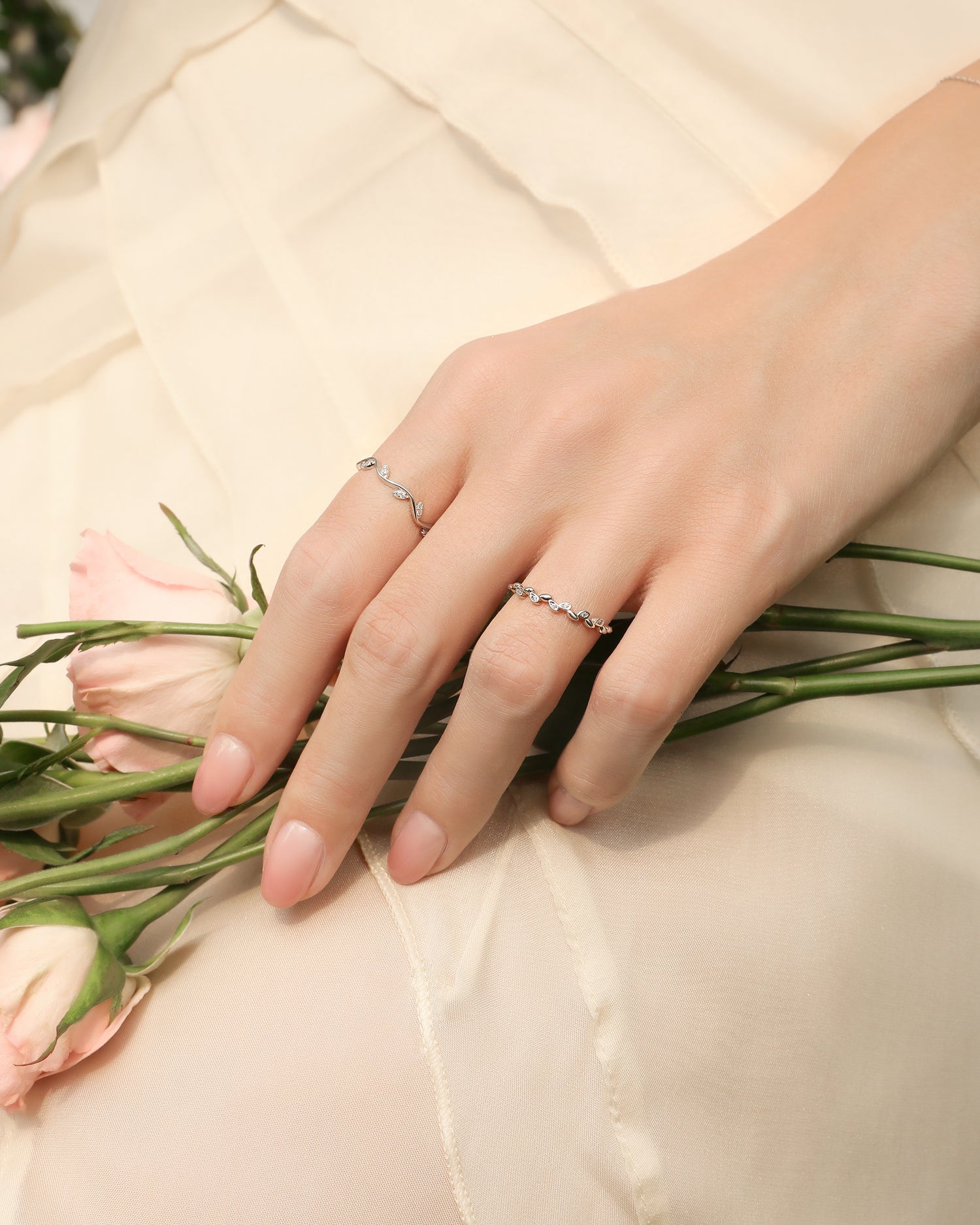 Little Diamonds Leaf Ring