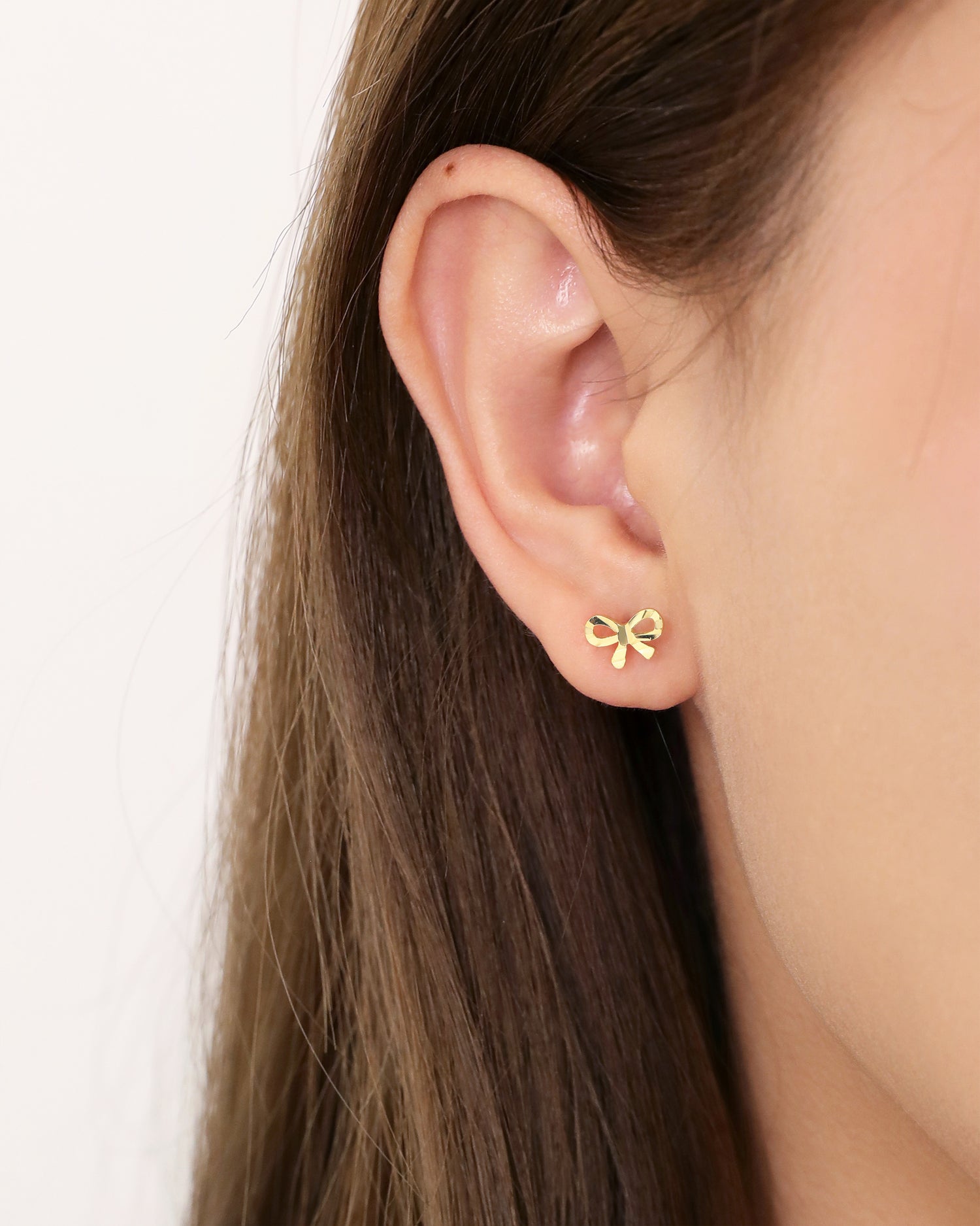 Classic Bow Screw Back Earrings