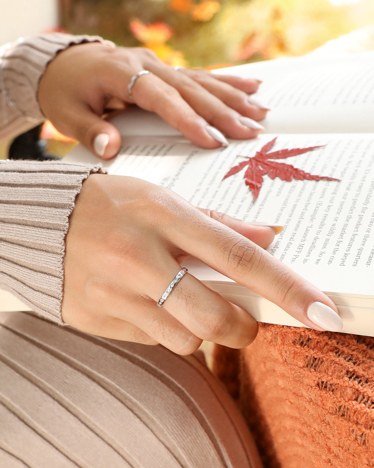 Geometric Elegance Ring