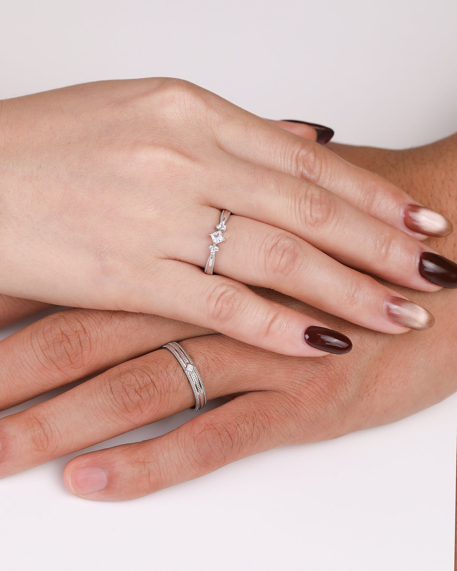 Everlasting Parallel Couples’ Rings