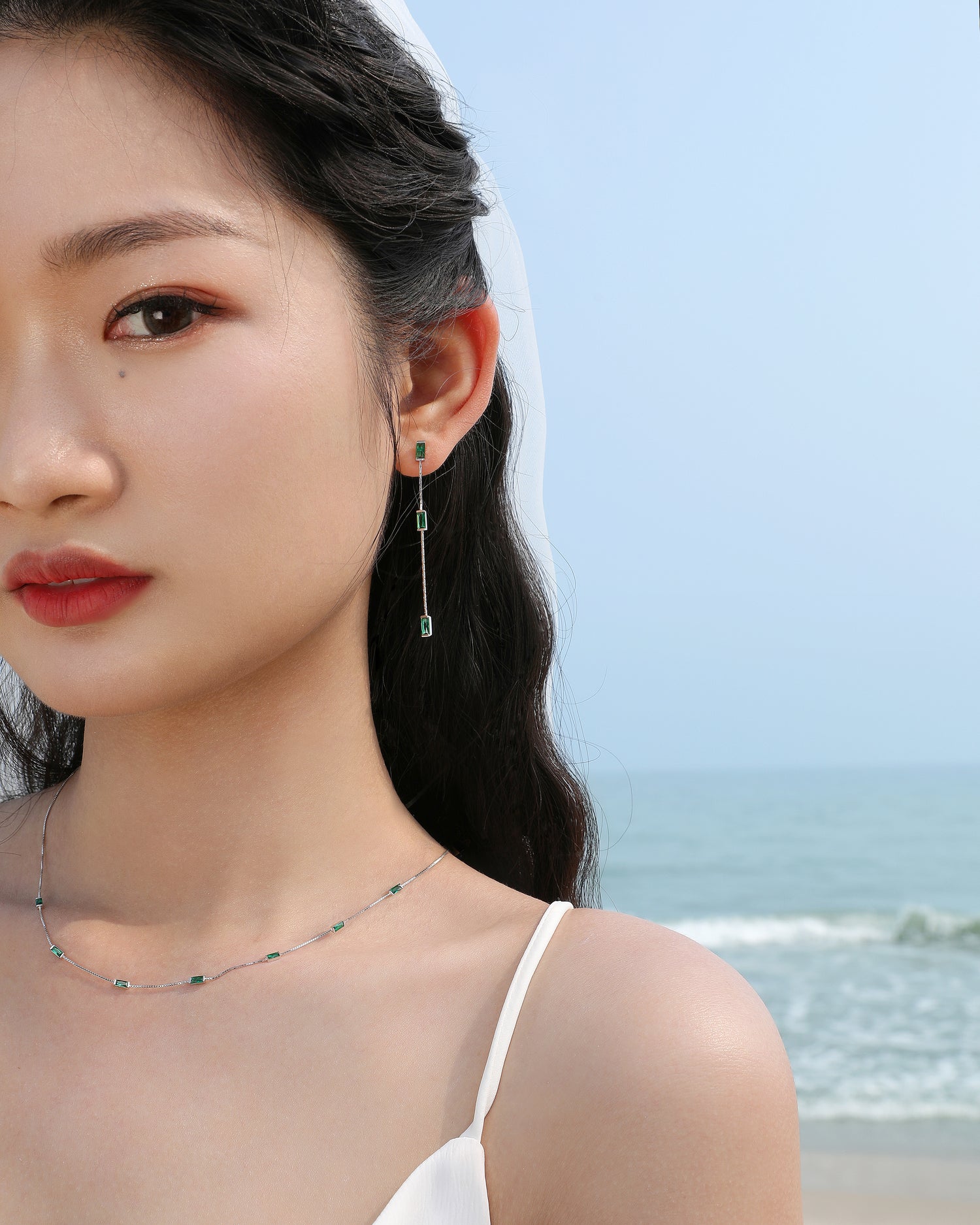 Minimalist Crystal Necklace