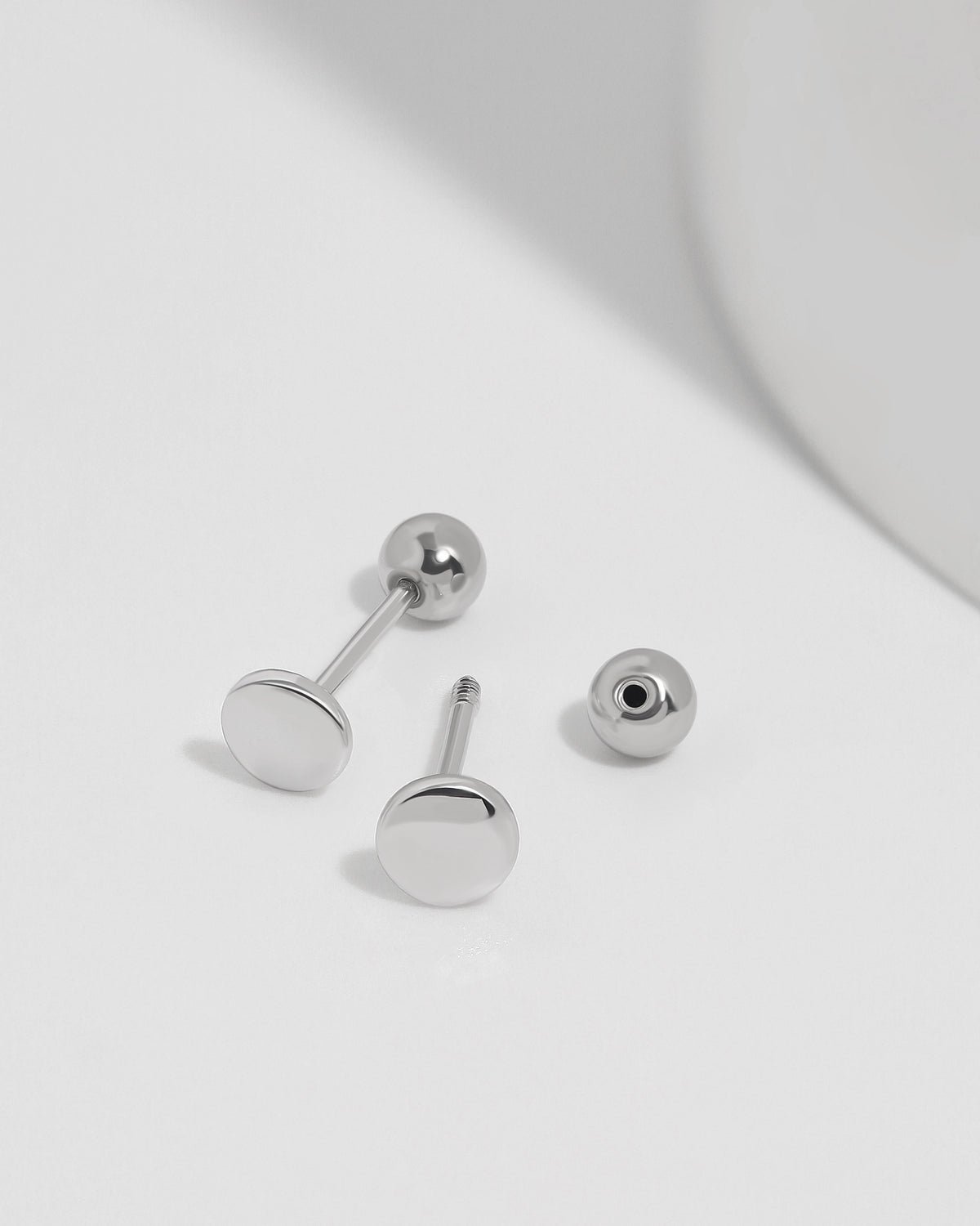 Round disc earrings from Chain Chic Earrings Set in 925 sterling silver with ball backs.