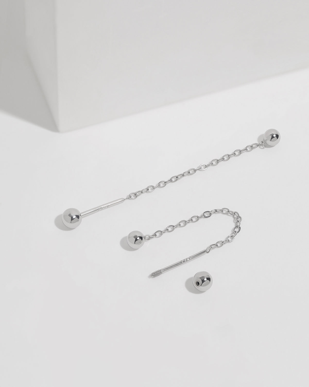 Threader chain earrings from Chain Chic Earrings Set in 925 sterling silver with ball ends.