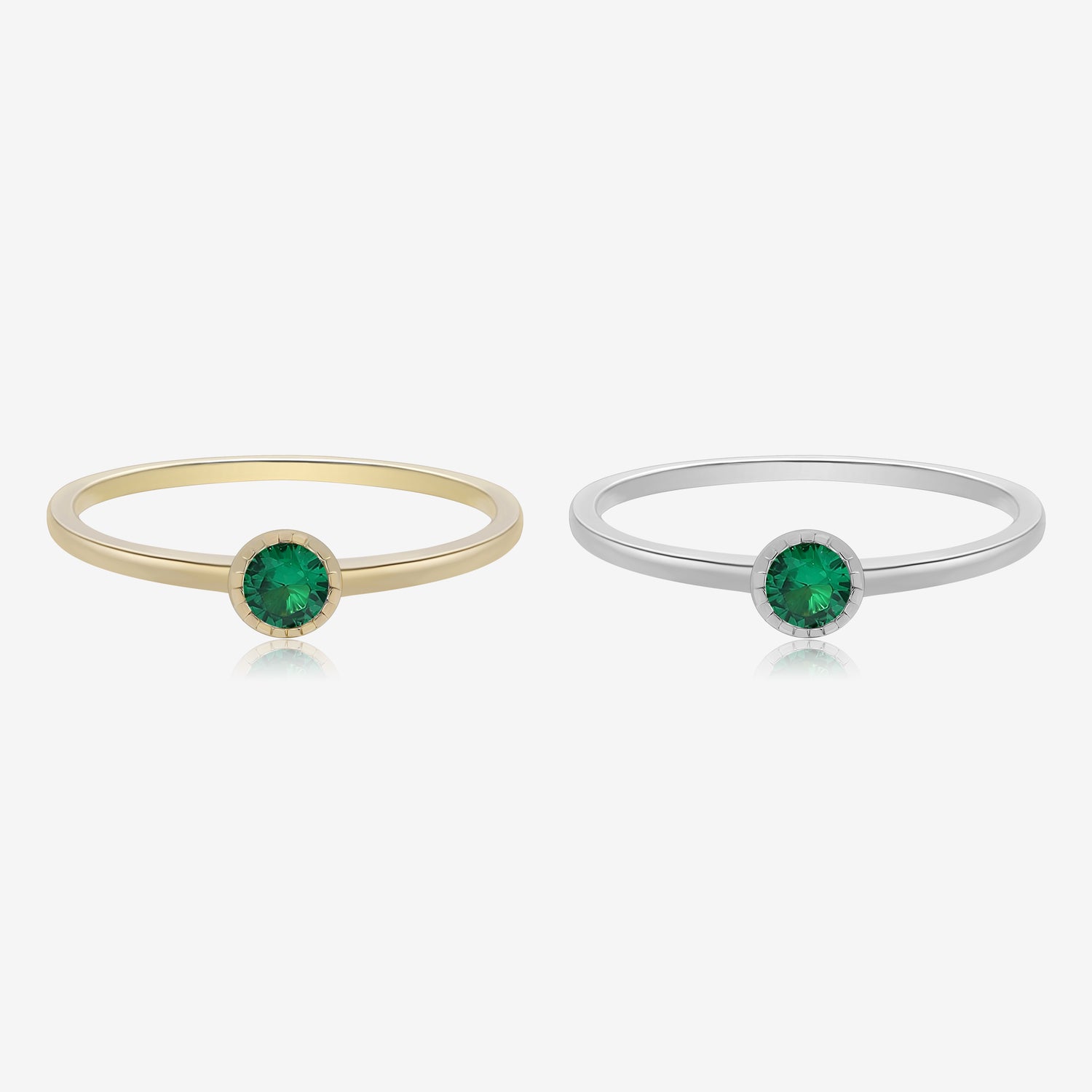Simple Emerald Green Ring