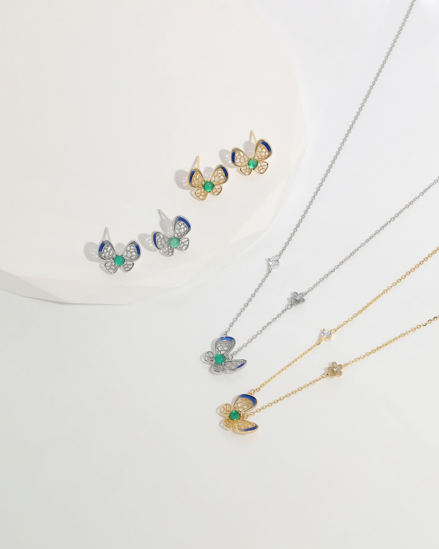 Verdant Bloom Necklace