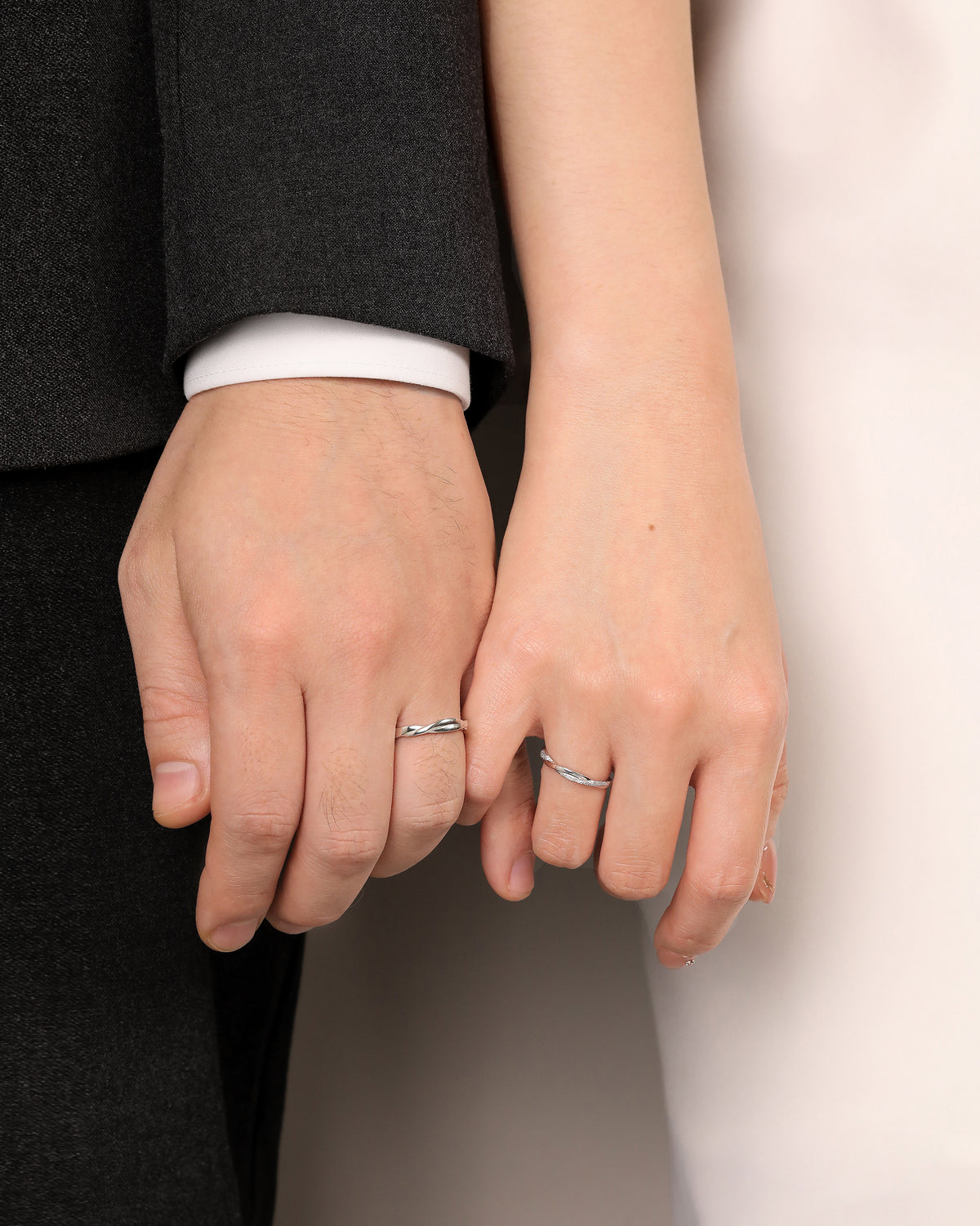 Serene Bond Couples' Rings