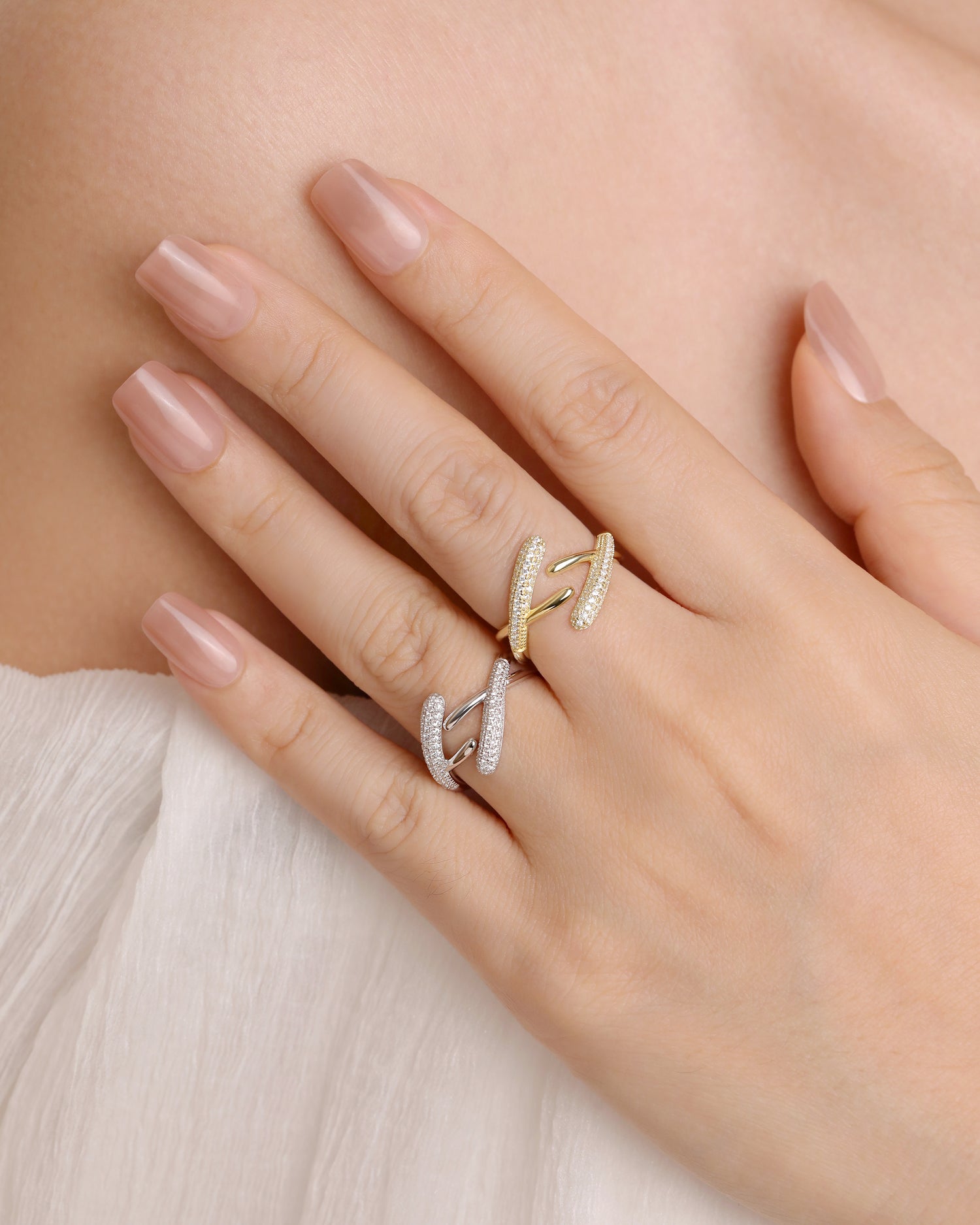 Embrace Hug Ring