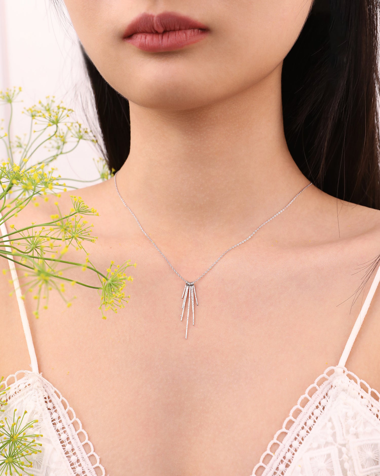 Elegant Simplicity Necklace