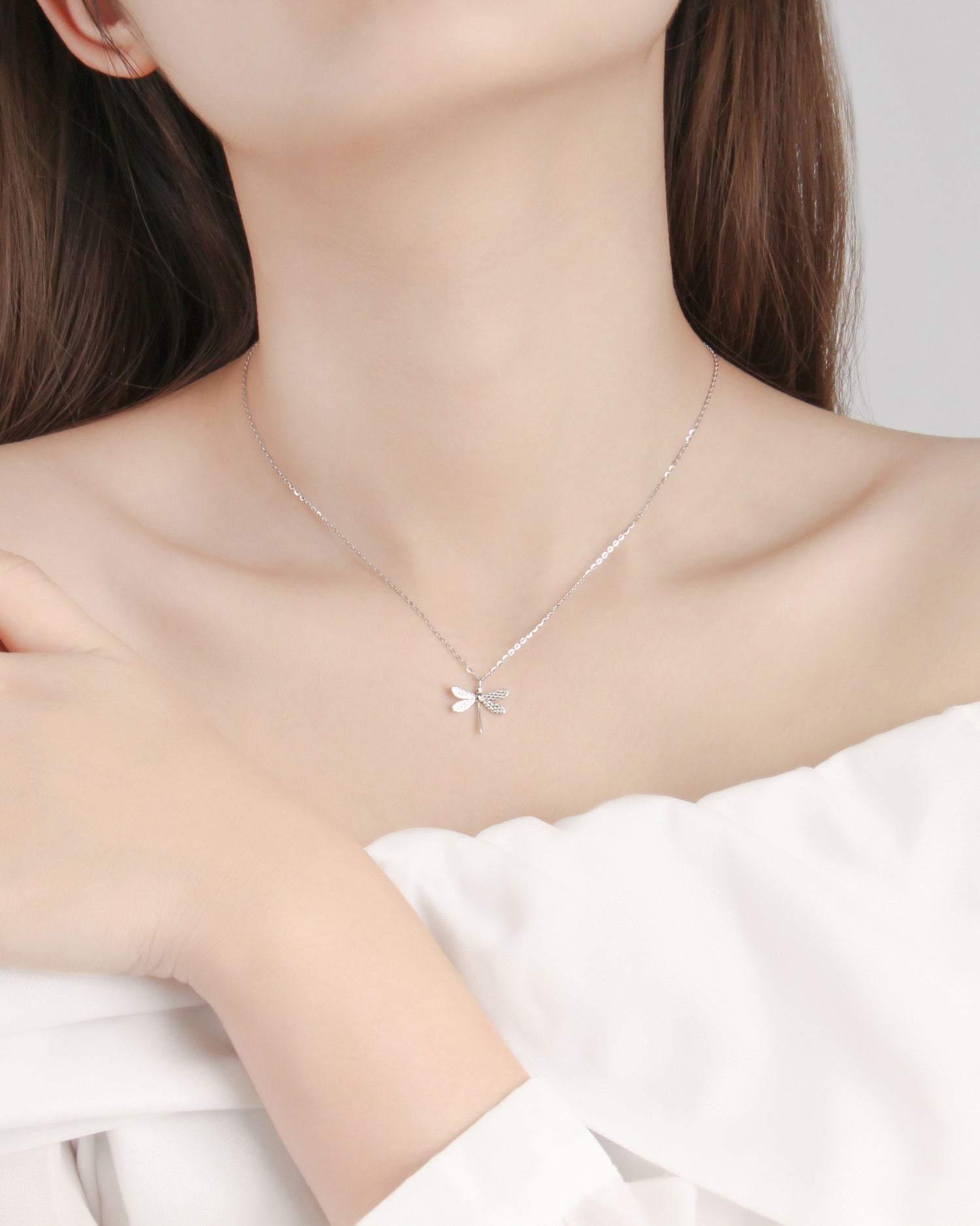 Simple Dragonfly Necklace