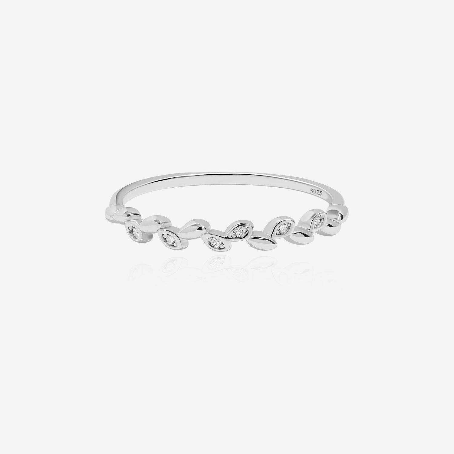Delicate Leaf Ring