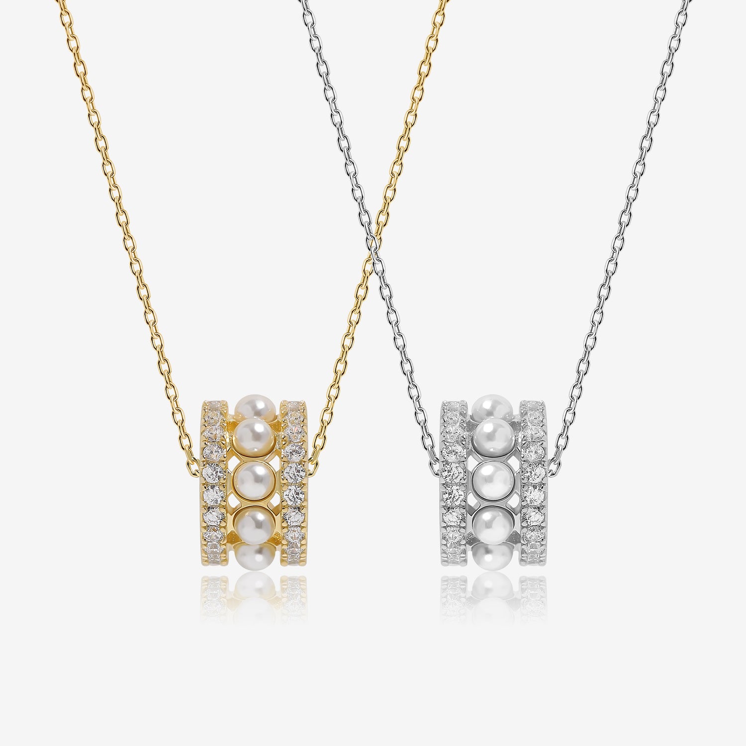 Little Circle Pearl Necklace