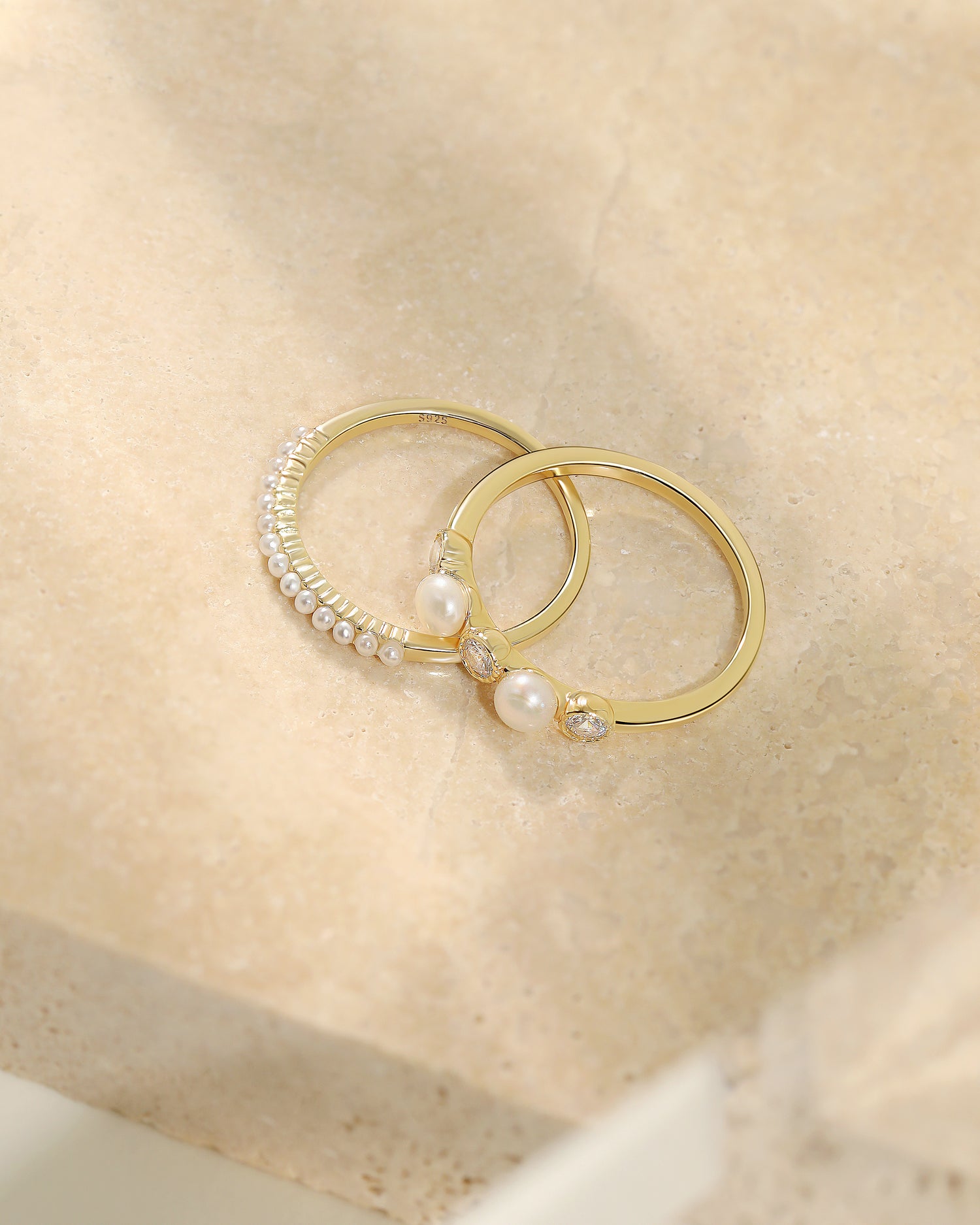 Simple Pearl Ring