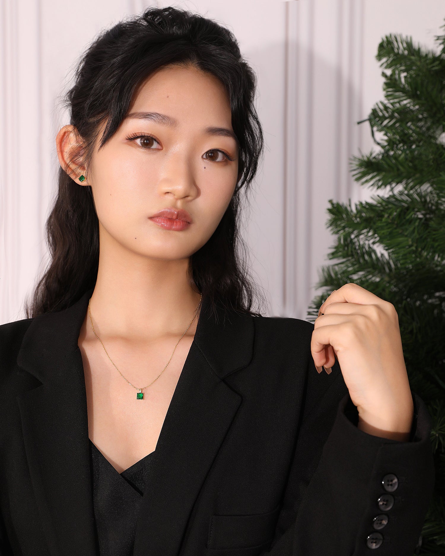 Simple Square Emerald Necklace